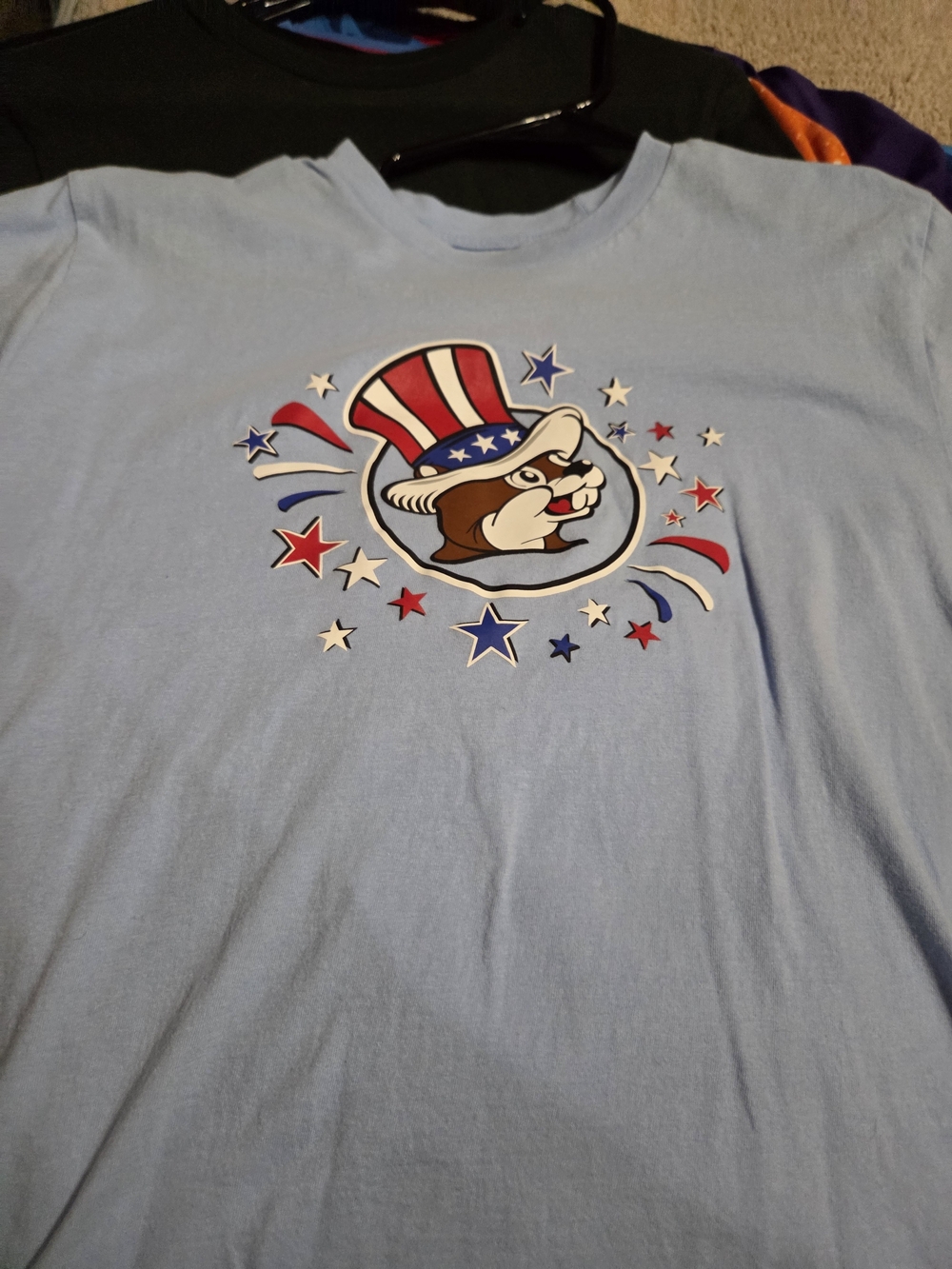 Men's Light Blue Short Sleeve Graphic Tee with Patriotic Mascot